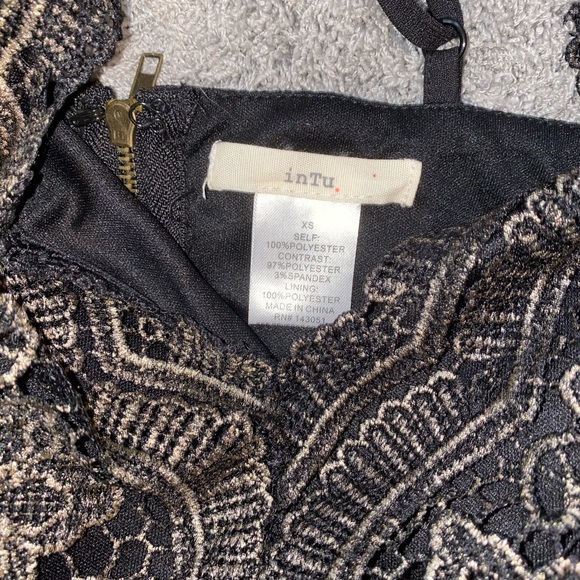 BLACK AND GOLD LACE CROP TOP🖤✨ - Picture 3 of 3